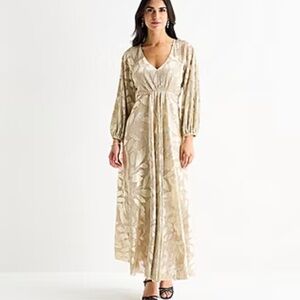 Sam & Jess Gold Leaf Pattern Evening Gown/Maxi Dress with V-Neck Sz Large NWT